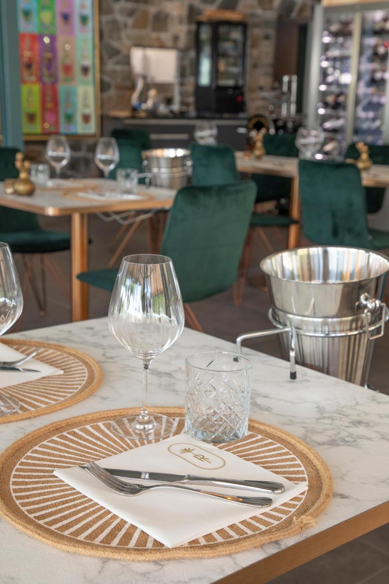 Riva Beach Club I Boutique Hotel I Restaurant Gambarogno المظهر الخارجي الصورة